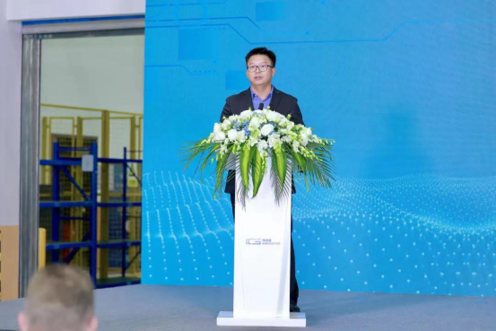 开云官方在线入口-开云(中国)科技有限公司创始人兼董事长、埃诺威副董事长康永